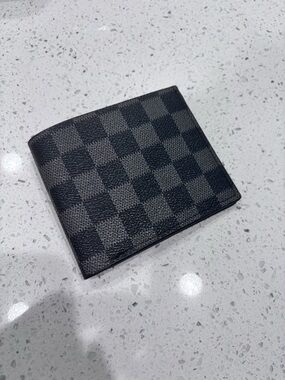 Louis Vuitton Wallet